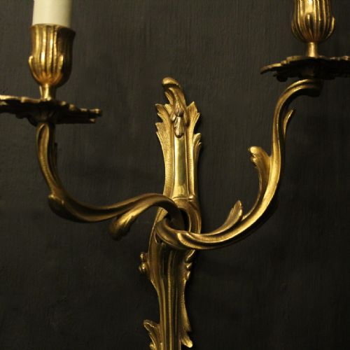 FRENCH PAIR OF GILDED BRONZE ANTIQUE WALL SCONCES - ADDITIONAL PHOTO 2
