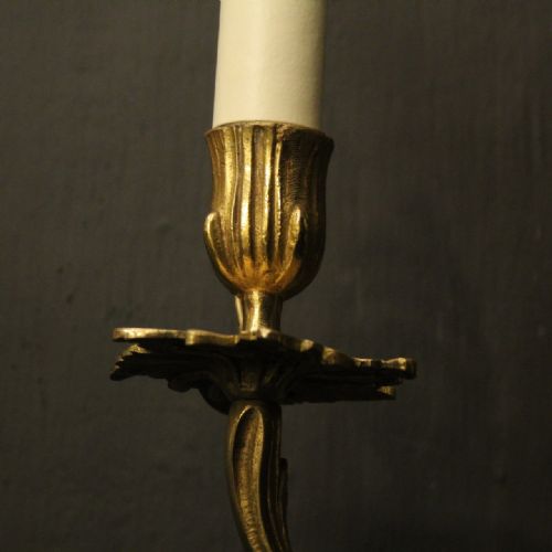 FRENCH PAIR OF GILDED BRONZE ANTIQUE WALL SCONCES - ADDITIONAL PHOTO 6