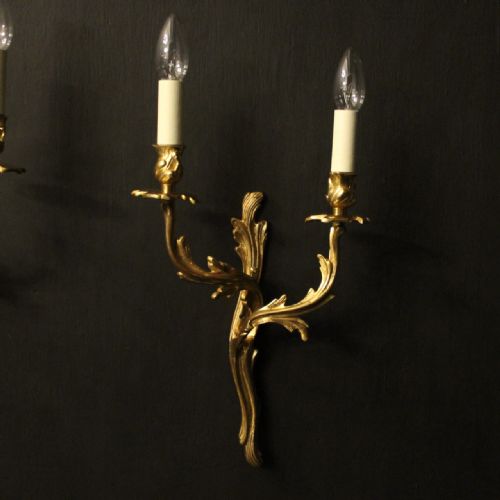 FRENCH PAIR OF GILDED BRASS ANTIQUE WALL LIGHTS - ADDITIONAL PHOTO 1