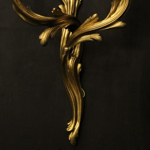 FRENCH PAIR OF BRONZE ANTIQUE WALL SCONCES - ADDITIONAL PHOTO 9