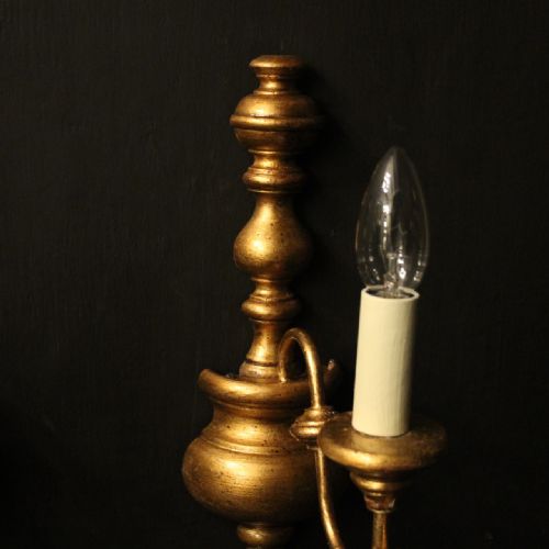 ITALIAN PAIR OF GILDED SINGLE ARM WALL LIGHTS - ADDITIONAL PHOTO 1
