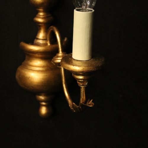 ITALIAN PAIR OF GILDED SINGLE ARM WALL LIGHTS - ADDITIONAL PHOTO 5