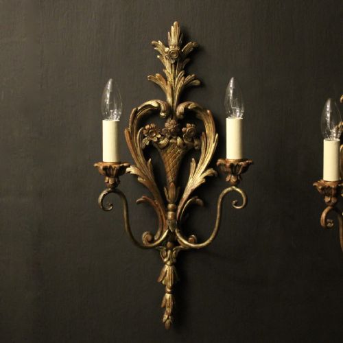 FRENCH PAIR OF POLYCHROME ANTIQUE WALL LIGHTS - ADDITIONAL PHOTO 1