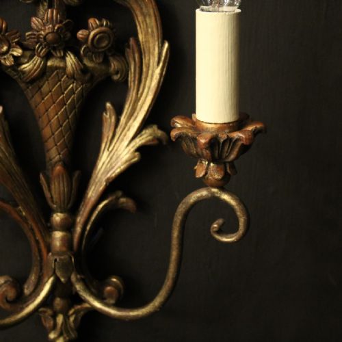 FRENCH PAIR OF POLYCHROME ANTIQUE WALL LIGHTS - ADDITIONAL PHOTO 5