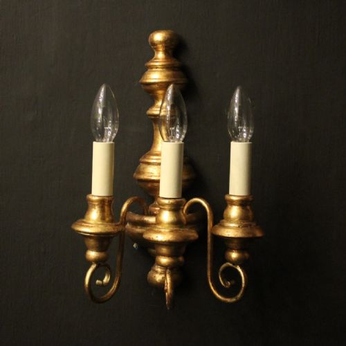 ITALIAN PAIR OF GILDED WOOD TRIPLE ARM WALL LIGHTS - ADDITIONAL PHOTO 1