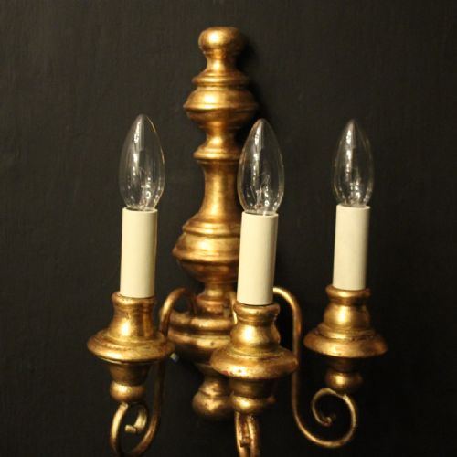 ITALIAN PAIR OF GILDED WOOD TRIPLE ARM WALL LIGHTS - ADDITIONAL PHOTO 2