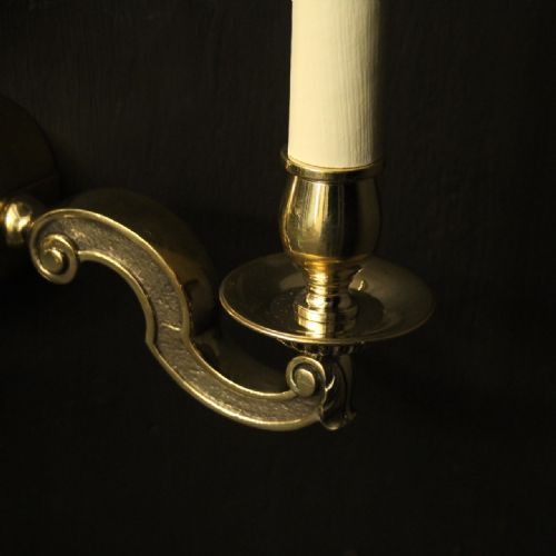 ENGLISH PAIR OF BRASS TWIN ARM ANTIQUE WALL LIGHTS - ADDITIONAL PHOTO 5