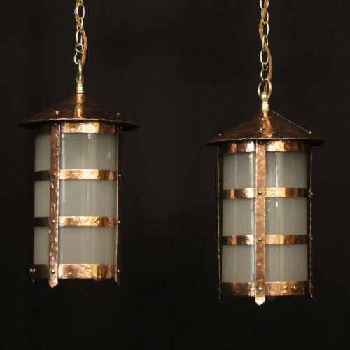 ENGLISH PAIR OF COPPER CONVEX SINGLE LIGHT ANTIQUE LANTERNS - ADDITIONAL PHOTO 1