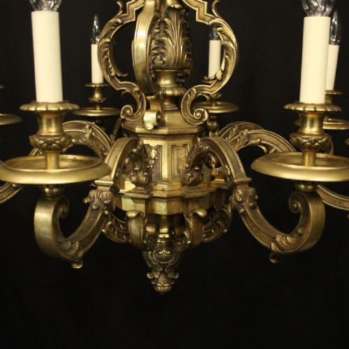 FRENCH 19TH CENTURY LARGE GILDED BRONZE 8 LIGHT ANTIQUE CHANDELIER - ADDITIONAL PHOTO 2