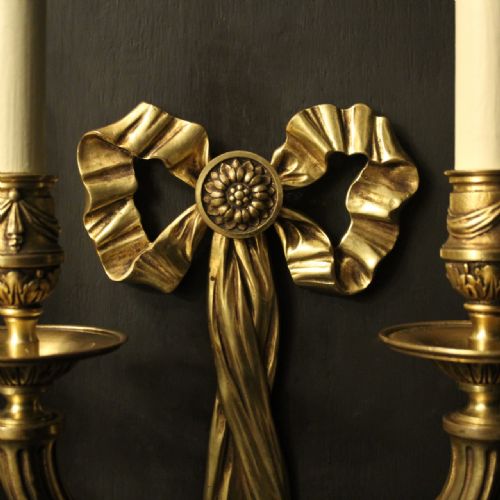 FRENCH PAIR OF GILDED BRONZE ANTIQUE WALL SCONCES - ADDITIONAL PHOTO 3