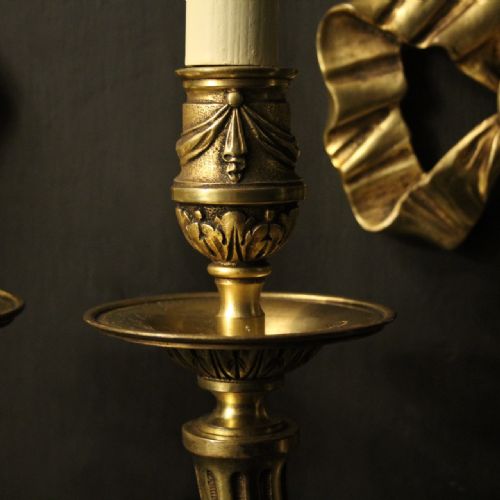 FRENCH PAIR OF GILDED BRONZE ANTIQUE WALL SCONCES - ADDITIONAL PHOTO 5