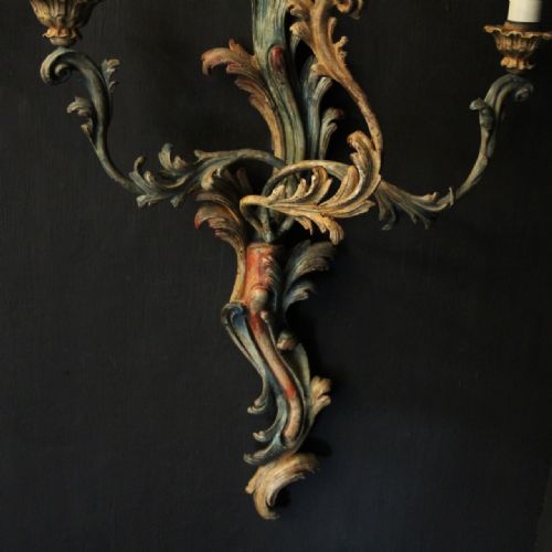 FRENCH LARGE PAIR OF POLYCHROME TRIPLE ARM ANTIQUE WALL LIGHTS - ADDITIONAL PHOTO 7