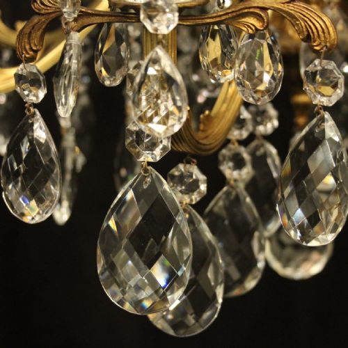 ITALIAN 12 LIGHT GILDED CRYSTAL ANTIQUE CHANDELIER - ADDITIONAL PHOTO 5
