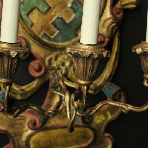 ITALIAN FLORENTINE POLYCHROME ANTIQUE WALL LIGHT - ADDITIONAL PHOTO 5