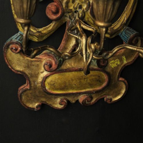 ITALIAN FLORENTINE POLYCHROME ANTIQUE WALL LIGHT - ADDITIONAL PHOTO 7