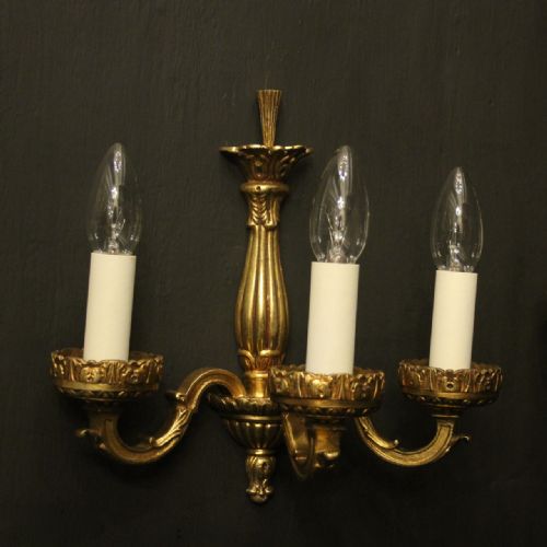 FRENCH PAIR OF GILDED BRONZE ANTIQUE WALL LIGHTS - ADDITIONAL PHOTO 1