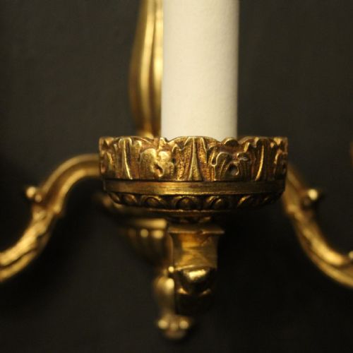 FRENCH PAIR OF GILDED BRONZE ANTIQUE WALL LIGHTS - ADDITIONAL PHOTO 5