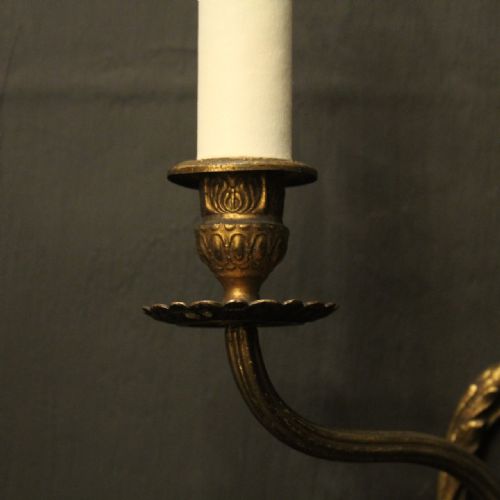 FRENCH PAIR OF BRONZE ANTIQUE WALL LIGHTS - ADDITIONAL PHOTO 5