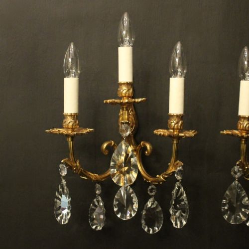 FRENCH PAIR OF BRONZE TRIPLE ARM ANTIQUE WALL LIGHTS - ADDITIONAL PHOTO 1