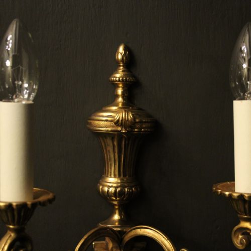 FRENCH PAIR OF GILDED TWIN ARM ANTIQUE WALL LIGHTS - ADDITIONAL PHOTO 2