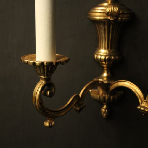 FRENCH PAIR OF GILDED TWIN ARM ANTIQUE WALL LIGHTS - ADDITIONAL PHOTO 8
