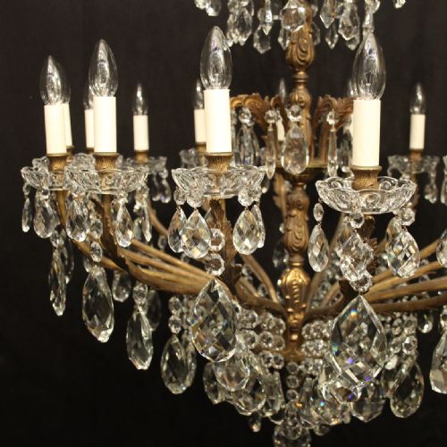 FRENCH LARGE GILDED BRONZE 16 LIGHT ANTIQUE CHANDELIER - ADDITIONAL PHOTO 2