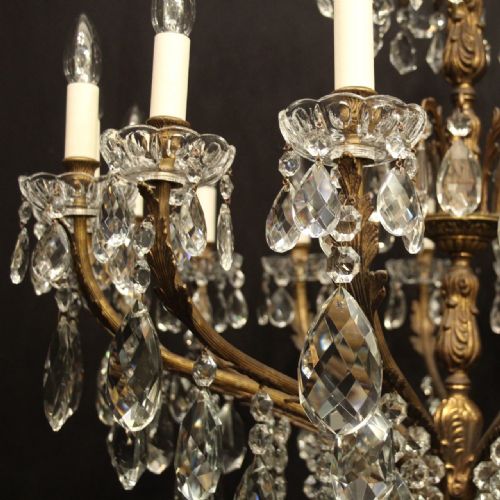 FRENCH LARGE GILDED BRONZE 16 LIGHT ANTIQUE CHANDELIER - ADDITIONAL PHOTO 4