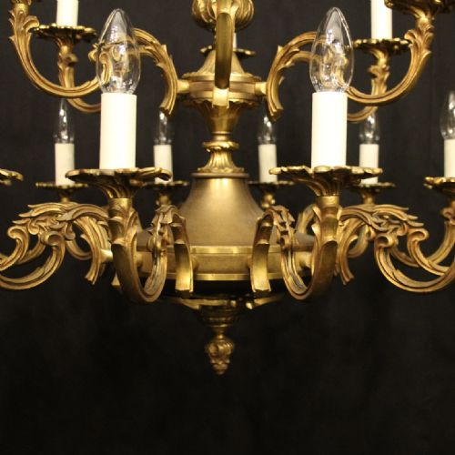 FRENCH GILDED BRASS 18 LIGHT ANTIQUE CHANDELIER - ADDITIONAL PHOTO 5