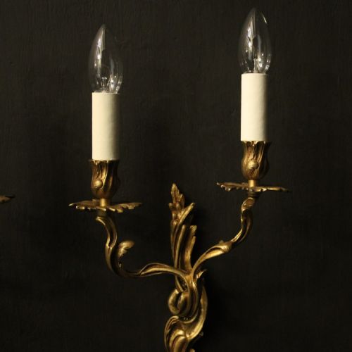 FRENCH PAIR OF GILDED ANTIQUE WALL LIGHTS - ADDITIONAL PHOTO 2