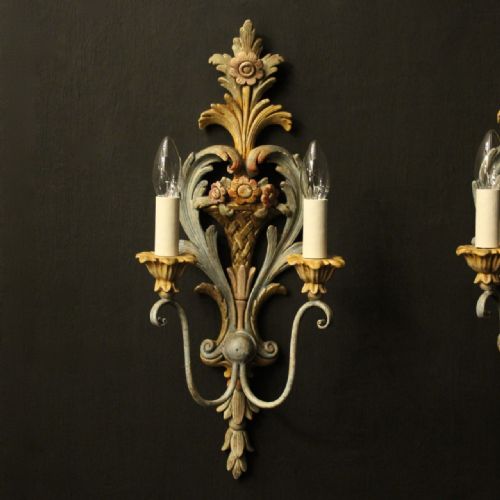 FRENCH PAIR OF POLYCHROME ANTIQUE WALL LIGHTS - ADDITIONAL PHOTO 1