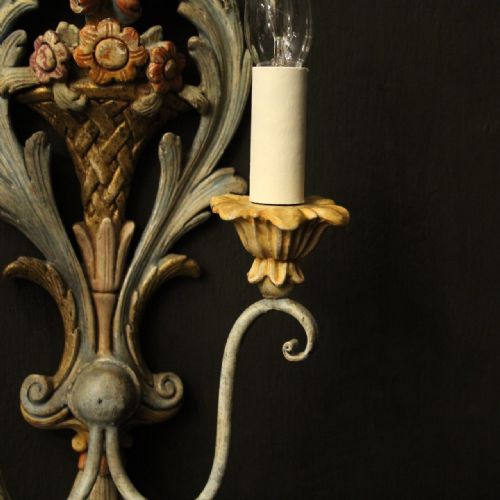 FRENCH PAIR OF POLYCHROME ANTIQUE WALL LIGHTS - ADDITIONAL PHOTO 3