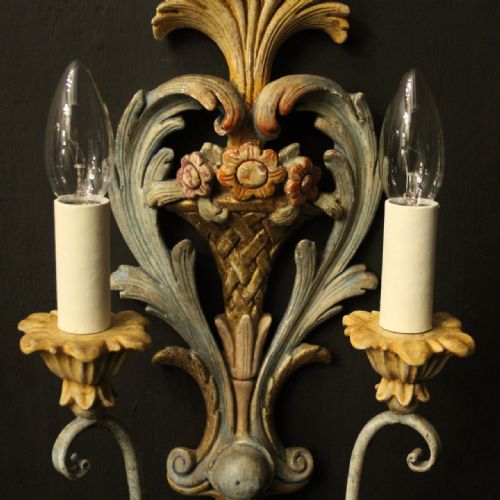 FRENCH PAIR OF POLYCHROME ANTIQUE WALL LIGHTS - ADDITIONAL PHOTO 5