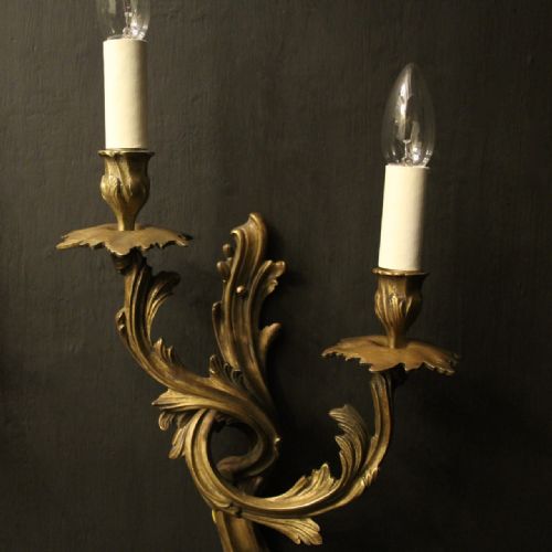 FRENCH PAIR OF BRONZE ANTIQUE WALL SCONCES - ADDITIONAL PHOTO 5