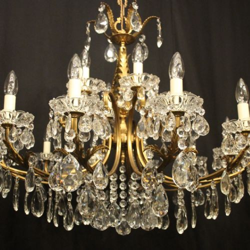 ITALIAN LARGE 18 LIGHT GILDED BRASS CRYSTAL ANTIQUE CHANDELIER - ADDITIONAL PHOTO 5