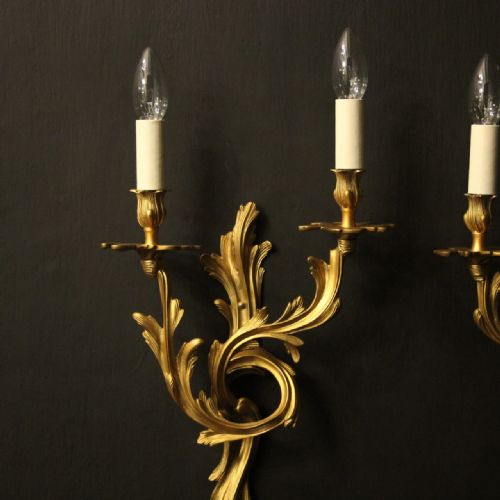 FRENCH PAIR OF BRONZE ANTIQUE WALL SCONCES - ADDITIONAL PHOTO 1