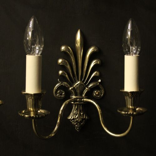 FRENCH SET OF 4 BRASS FLEUR DE LIS WALL LIGHTS - ADDITIONAL PHOTO 1