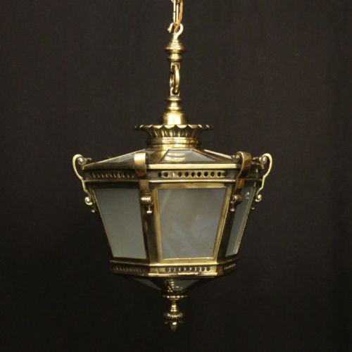 english late 19th c brass single light antique lantern - CATEGORY: ANTIQUE LIGHTING - DATED 19TH CENTURY