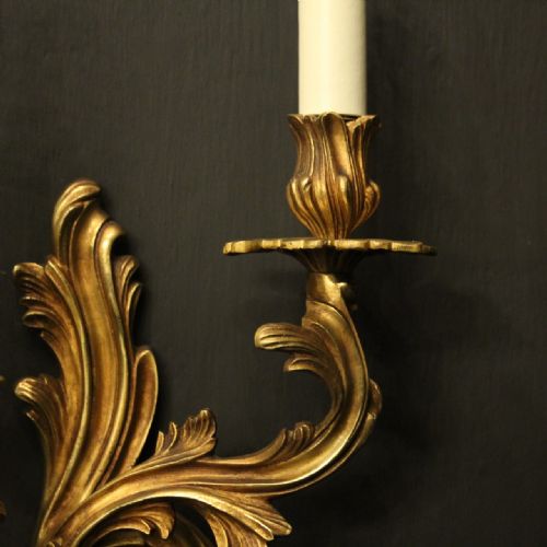 FRENCH PAIR OF GILDED BRONZE ANTIQUE WALL SCONCES - ADDITIONAL PHOTO 5