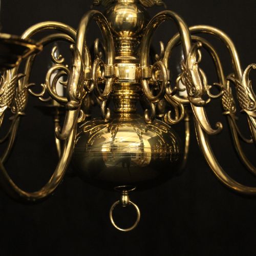 FLEMISH PAIR OF 8 LIGHT BRASS CHANDELIERS - ADDITIONAL PHOTO 5