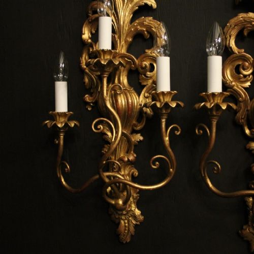 ITALIAN PAIR OF GILTWOOD TRIPLE ARM ANTIQUE WALL LIGHTS - ADDITIONAL PHOTO 6