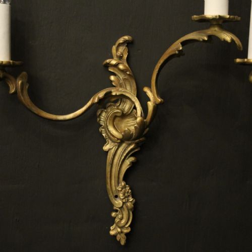 FRENCH PAIR OF GILDED BRONZE ANTIQUE WALL LIGHTS - ADDITIONAL PHOTO 1