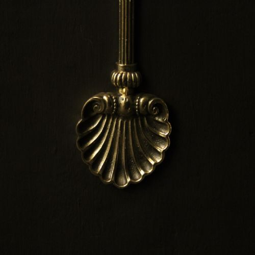 ENGLISH LARGE BRASS TRIPLE ARM ANTIQUE WALL LIGHTS - ADDITIONAL PHOTO 8
