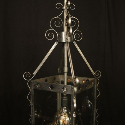 ENGLISH WROUGHT IRON SINGLE LIGHT HALL ANTIQUE LANTERN - ADDITIONAL PHOTO 5