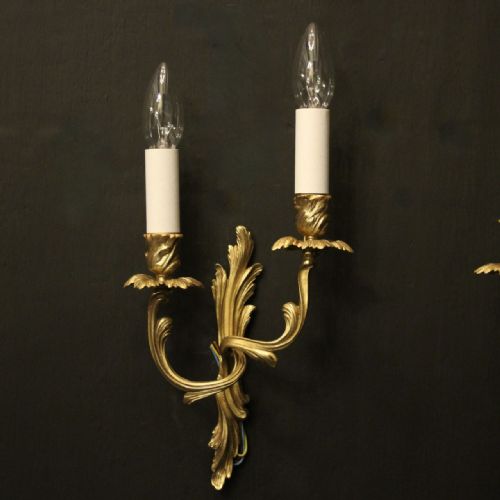FRENCH PAIR OF GILDED TWIN ARM ANTIQUE WALL LIGHTS - ADDITIONAL PHOTO 1