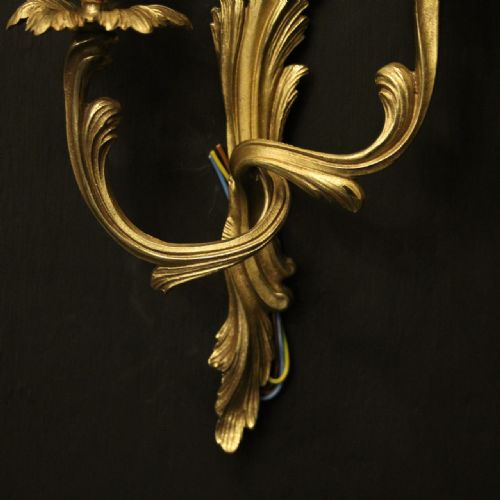 FRENCH PAIR OF GILDED TWIN ARM ANTIQUE WALL LIGHTS - ADDITIONAL PHOTO 8