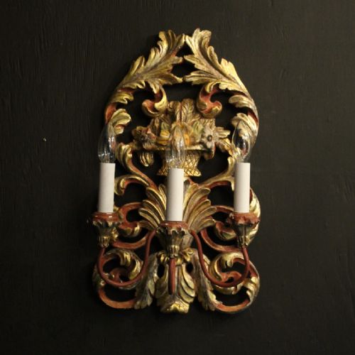 italian single polychrome gilded antique wall light - CATEGORY: ANTIQUE JEWELLERY - DATED 1920