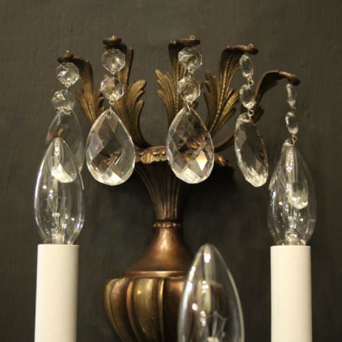 FRENCH PAIR OF BRASS CUT GLASS FIVE ARM ANTIQUE WALL LIGHTS - ADDITIONAL PHOTO 3