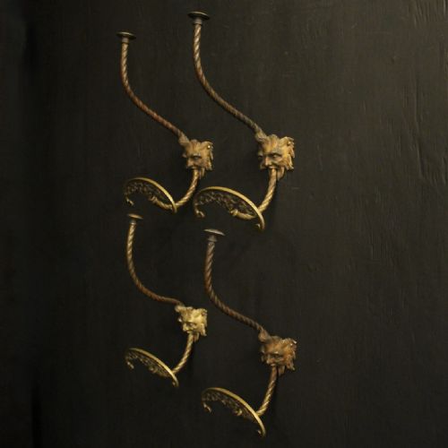 FRENCH 19TH CENTURY GILDED BRONZE MASK ANTIQUE COAT HOOKS - ADDITIONAL PHOTO 9