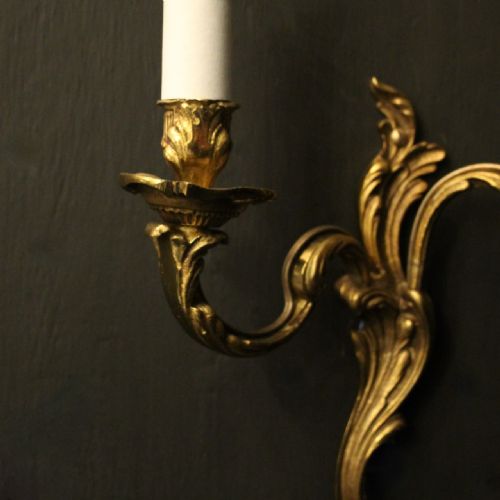 FRENCH PAIR OF GILDED ANTIQUE WALL LIGHTS - ADDITIONAL PHOTO 4