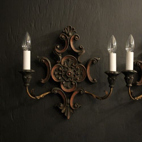 ITALIAN PAIR OF WOODEN WALL LIGHTS - ADDITIONAL PHOTO 1